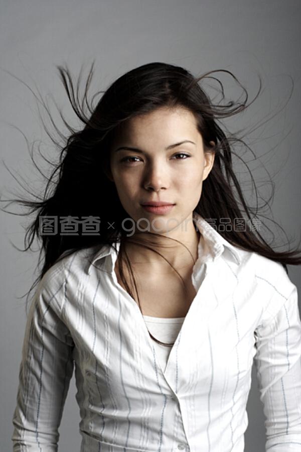 嘴唇直播下载 烟雾信号
